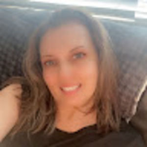Meet your Posher, Celena